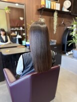 アオイ(Aoi)&nbsp;朝ラク♪髪質改善×酸性ストレートで叶える艶髪ロング