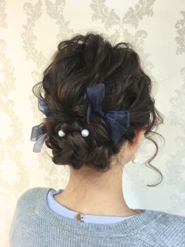 クロップ エス 湘南辻堂(crop es) 【crop es辻堂 藤田】ネイビーリボンのヘアアレンジ