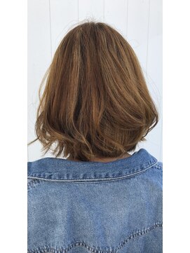 フォルテ 掛川店 巻き髪が可愛い！！ハイライト【掛川　美容室　ハイライト】