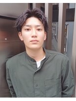 セシルヘアー 岡山駅前店(Cecil hair)&nbsp;スパイラルセンターパート×ツーブロ