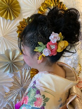 ソレイユ シンサカエ(SOLEIL SHINSAKAE) 着物スタイル♪キラキラがポイントのアップスタイル☆