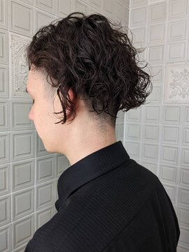 ヘンリエッタ 吉祥寺(Henrietta) ツーブロックパーマ