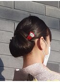 シンプルシニヨン