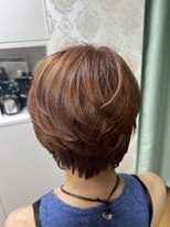 サン(SUN) Feminine short hairstyles 