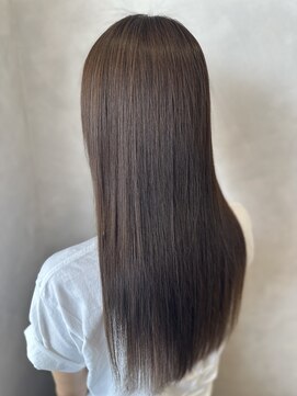 リーリエ(LILIE) 30代40代50代 髪質改善ストレート メテオ 縮毛矯正