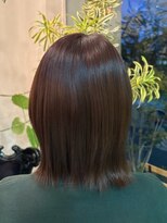 ディアンヌ(Dianne) 艶のある外はねボブ【Dianne_辻本】