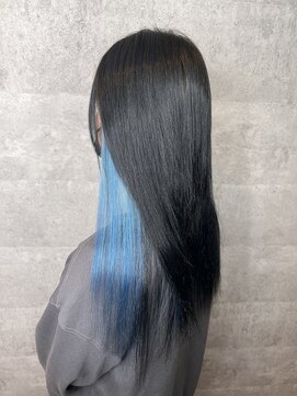 ジーナ 博多(Zina) インナーカラー×水色