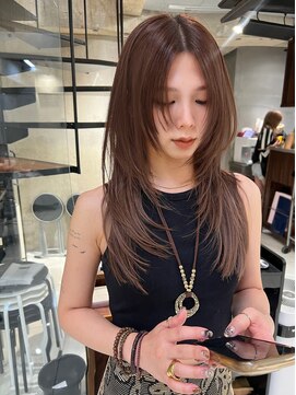 サイン 表参道(SIGN) 20代30代トレンドなレイヤーカットハッシュカットレイヤーボブ