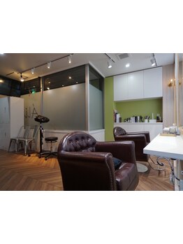 お子様連れ大歓迎！周りを気にせずにお子様と一緒に来店できるから、忙しいママさんも通いやすい♪