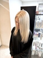 パ ドゥ プロン(Pas de plan)&nbsp;抜きっぱなしブロンド