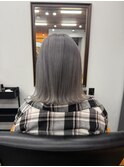 透明感際立つダブルカラーで叶える旬スタイル