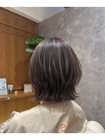 ラメールアヴェダ イオンモール秋田店(Lamelu AVEDA) 透明感 × 切りっぱなしボブ × ナチュラルハイライト