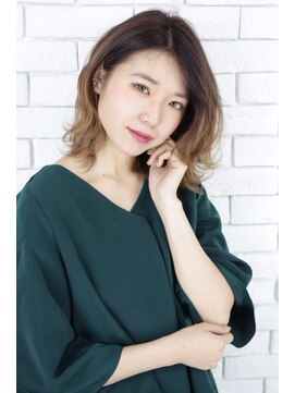 ヘアリゾート粋 新宿三丁目本店 新宿三丁目/ハイライトカラー/クリームバス/カットが上手い/本多