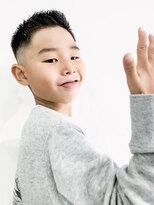 フジヤマ バーバー ショップ(FUJIYAMA BARBER SHOP)&nbsp;ショートレイヤーソフトツーブロック ビジカジ