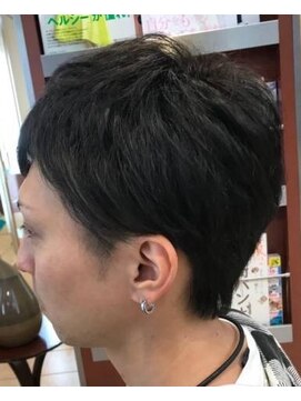 アドア(ADOR) おススメの爽やかショートスタイル