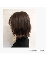 トータル ビューティー プレンティー(total beauty Plenty) 切りっぱなしボブ