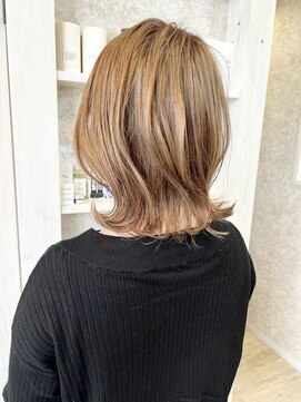 キャアリー(Caary) 福山市美容室Caary 春先取りメルティーベージュ 切りっぱなし☆