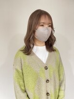 ヘアーアイストゥーレ(HAIR ICI TRE)&nbsp;ベージュカラー ミルクティーベージュ 担当渡辺聖