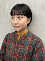 ワイドバングショート　黒髪　小顔