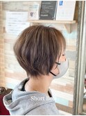 くびれショート