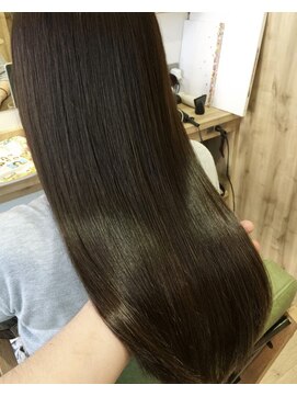 カミケンネクスト(kamiken.next) さらツヤ美髪ストレート上品モテ髪ロング【カミケンネクスト】