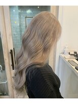 アグ ヘアー イオット 大和田店(Agu hair i'ott) ホワイトグレージュ