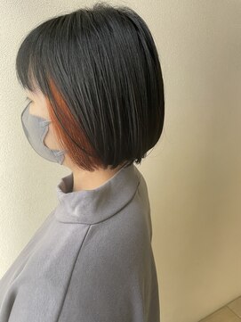 オウルヘアー(Owl hair) ミニボブ/インナーカラー/オレンジ