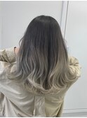 グレイアッシュグラデーション