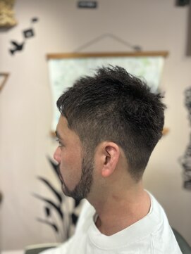 カムデンタウン(Camden Town) フェードカット,サイドパートスタイル,20代,30代,40代,50代