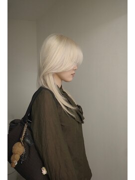 ソル バロール 表参道(SOL .valor) ネビージュ[表参道駅/青山/ケアブリーチ/ダブルカラー]