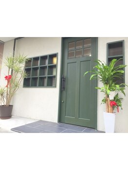 【JR堺市駅徒歩5分/21時最終受付】「通いやすさ」「価格」「店内の雰囲気」を重視したお客様想いのサロン＊