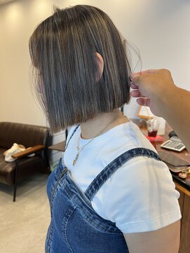 アンバー(AMBER) ハイライトボブ