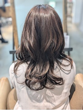 レガーレ(Legare) 透明感たっぷりの韓国レイヤー×グレージュカラー