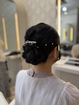 フレア(FLAiR) お呼ばれパーティーヘアセットシニヨン