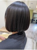 前下がりボブ