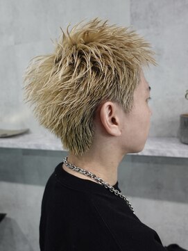 ラベル 渋谷(LAVEL) スパイキーショート/ブロンド/ブリーチカラー/抜きっぱなし