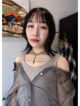 シアラ(ciala) オシャレ感◎シャギーウルフ