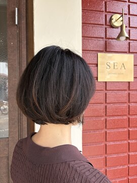 シー(SEA) 大人ナチュラル丸みショートボブ