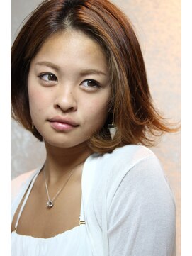 スリーシー(three sea) ☆ガーリーなボブ☆