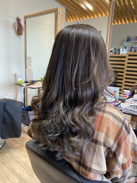 ベアトリーチェ(Beatrice) スモーキーベージュ