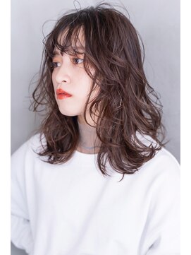 エイミー(Aimee) Aimee 町田　ティフォンカールミディ×ディープベージュ