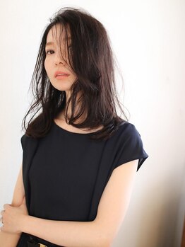 フラウ(frau)の写真/【カット＋カラー＋トリートメント￥6600～】ツヤ感UP！！うるさらカラーでいつもと違う自分に大変身★