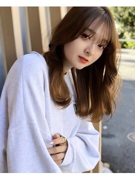 ドットハリス(.Hallis) 大人かわいい/外国人風ハイライト/小顔レイヤー/20代30代40代