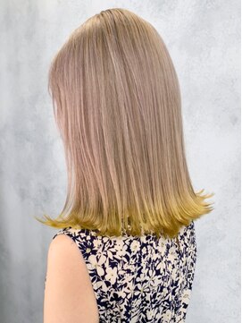 アイティー バイ アルバム 浦和店(IT by ALBUM) 裾カラーイエロー_くびれヘアビタミンカラー_ba342181