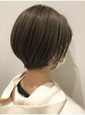 丸みショートボブ/ひし形ショートボブ/ニュアンスカラーベージュ