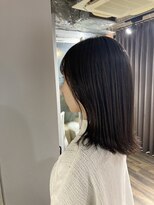 リバレッジ 白金(Leverage)&nbsp;ミディアム切りっぱなしスタイル：Erika Fukunaga