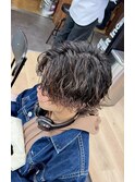 シャドウパーマツーブロックメンズセンターパートメンズヘア