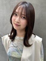 トリッカ シブヤ(TRICCA SHIBUYA)&nbsp;シースルーバング似合わせカットくびれヘアブラウンベージュ渋谷