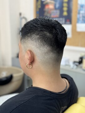 アツミ スキンフェードスタイル