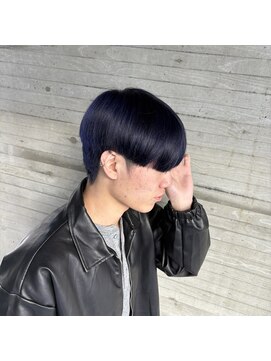 アカヒゲ 新札幌店(AKAHIGE) ワンブリーチで作る、ツヤツヤブルーブラック!